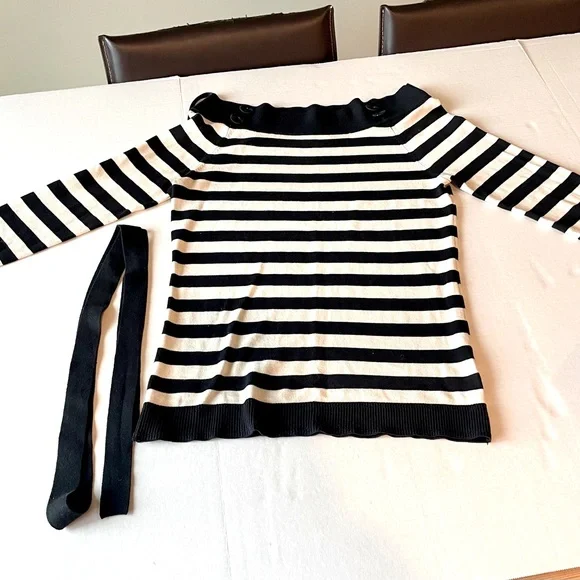 Milly Silk/Cotton/Cashmere blend sweater. - Picture 1 of 12